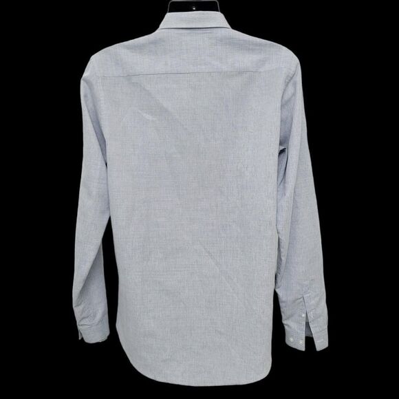 2/$20 Topman Classic Blue Buttons Down Shirt Size: Large - Picture 4 of 7